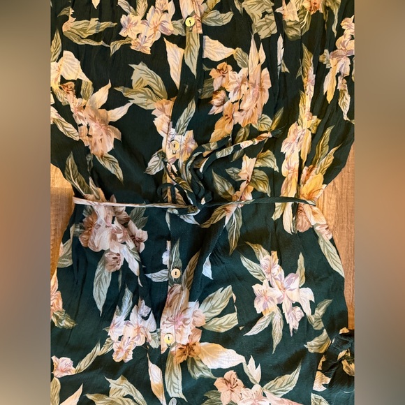 Show Me Your MuMu Dark Green Floral Romper Size Womens Med EUC - Picture 4 of 9